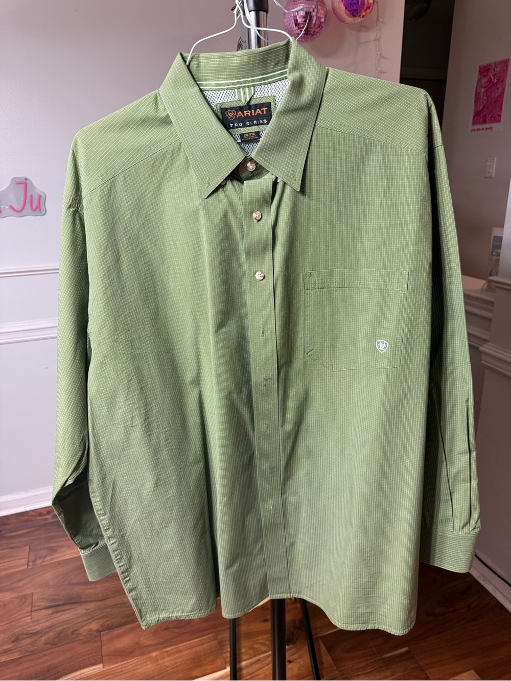 Ariat Olive Green Long-Sleeve Casual Button-Down Shirt